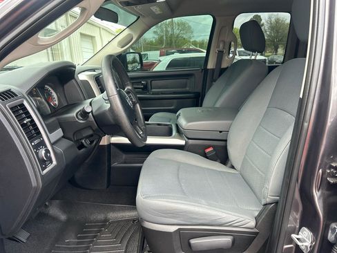 Used 2017 RAM 1500 Express w/ Express Value Package image 10