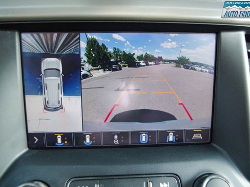 Used 2020 GMC Acadia Denali w/ Technology Package AWD/4WD image 17
