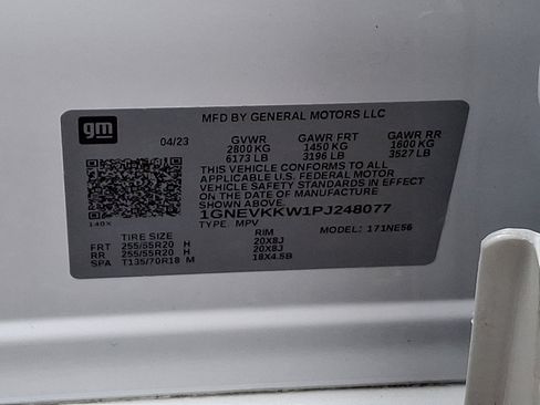 Used 2023 Chevrolet Traverse Premier AWD/4WD image 32