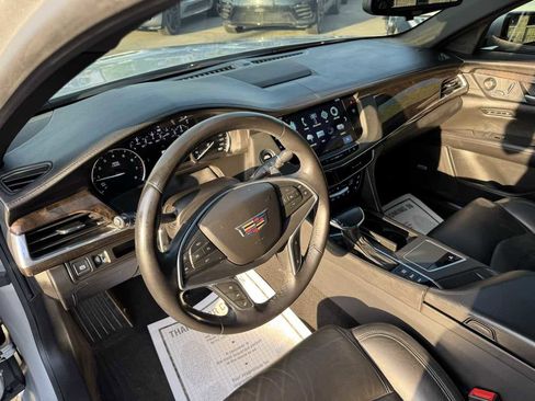 Used 2017 Cadillac CT6 Luxury AWD/4WD image 11