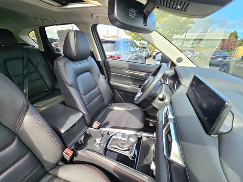 Certified 2025 MAZDA CX-5 Carbon Edition image 8