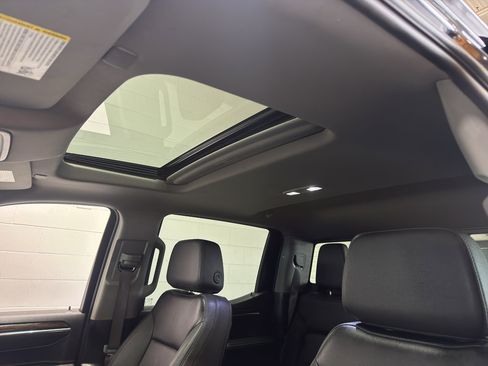 Used 2024 GMC Sierra 1500 Elevation w/ Elevation Premium Package AWD/4WD image 40