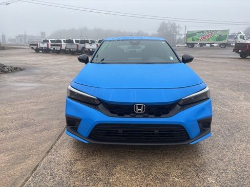 Used 2022 Honda Civic Sport image 3