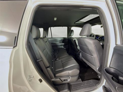 Used 2023 Honda Passport TrailSport image 28