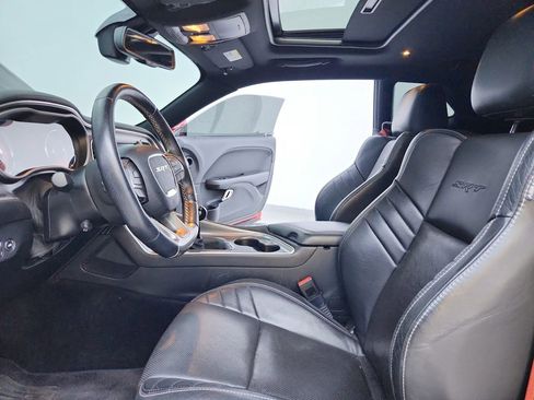 Used 2016 Dodge Challenger SRT Hellcat image 23