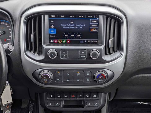 Used 2019 Chevrolet Colorado ZR2 image 27