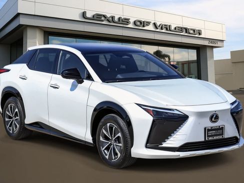 Certified 2023 Lexus RZ 450e Premium w/ Technology Package AWD/4WD image 5