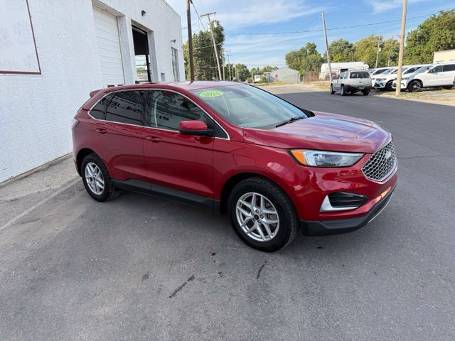 Used 2024 Ford Edge SEL AWD/4WD image 3