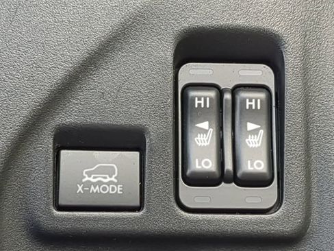 Used 2023 Subaru Crosstrek 2.0i Premium image 39