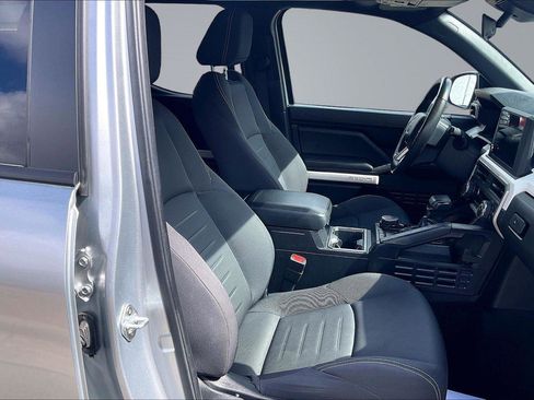 Used 2024 Toyota Tacoma TRD Off-Road image 8