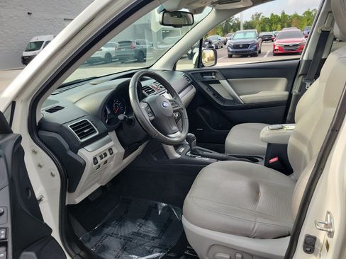 Used 2016 Subaru Forester 2.5i Touring w/ Eyesight & Navigation System AWD/4WD image 15