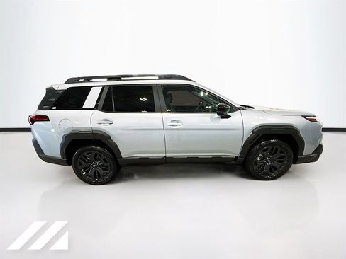 Used 2026 Subaru Outback Limited XT AWD/4WD image 4