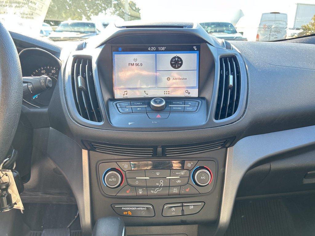 Used 2018 Ford Escape SE w/ SE Sync 3 Package FWD image 15