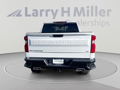 Used 2022 Chevrolet Silverado 1500 LT Trail Boss w/ Convenience Package II AWD/4WD image 12