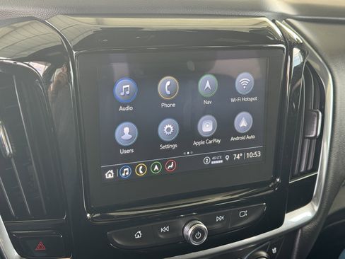 Used 2023 Chevrolet Traverse Premier image 23