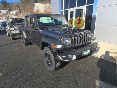 New 2026 Jeep Gladiator Sport