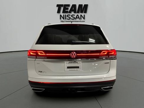 Used 2025 Volkswagen Atlas SE AWD/4WD image 5