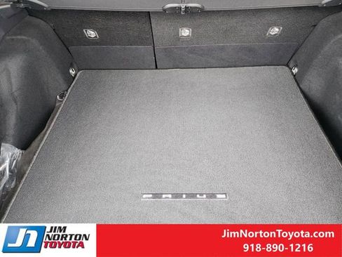 Used 2024 Toyota Prius Limited image 33