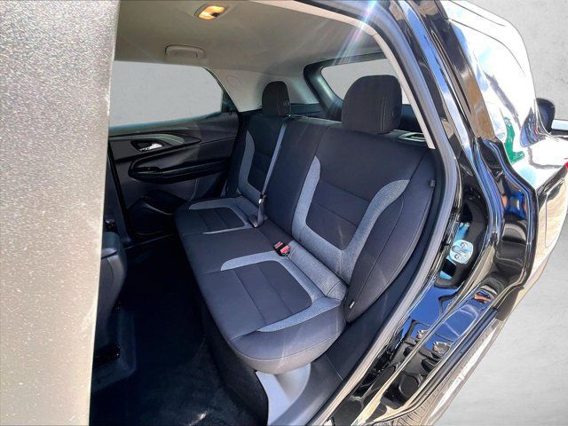 Used 2026 Chevrolet TrailBlazer LS FWD image 28