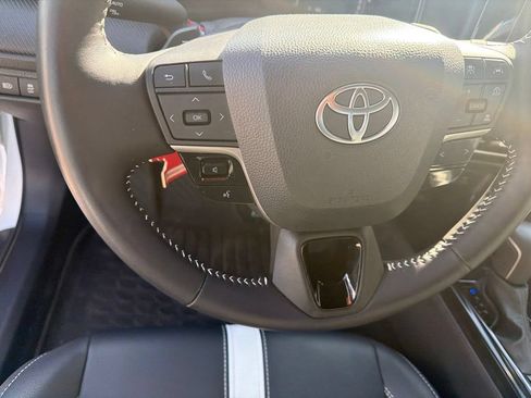 Certified 2025 Toyota Camry SE w/ Convenience Package FWD image 14