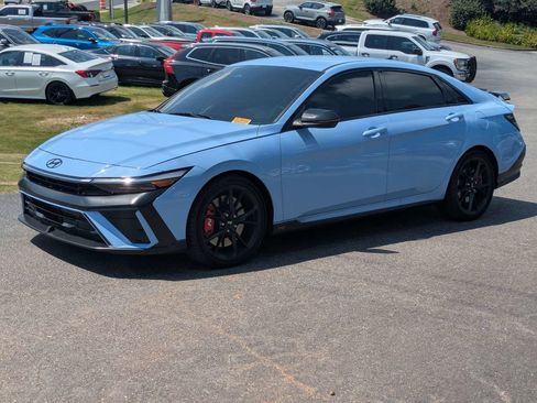 Used 2025 Hyundai Elantra N w/ Cargo Package FWD image 2