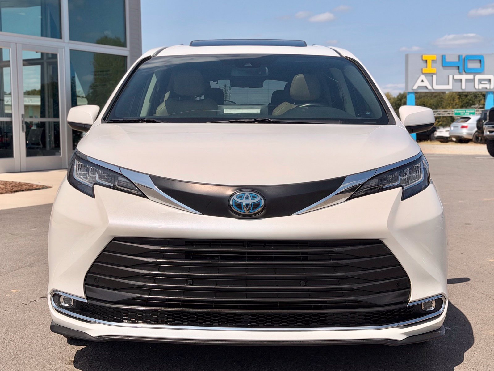 Used 2021 Toyota Sienna XLE FWD image 5