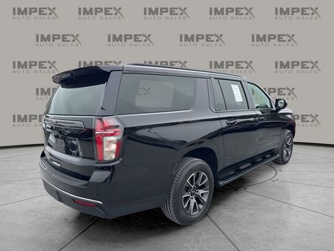 Used 2021 Chevrolet Suburban Z71 image 5