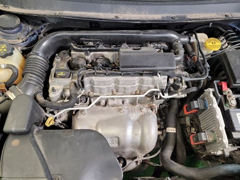 Used 2015 Jeep Cherokee Sport image 30