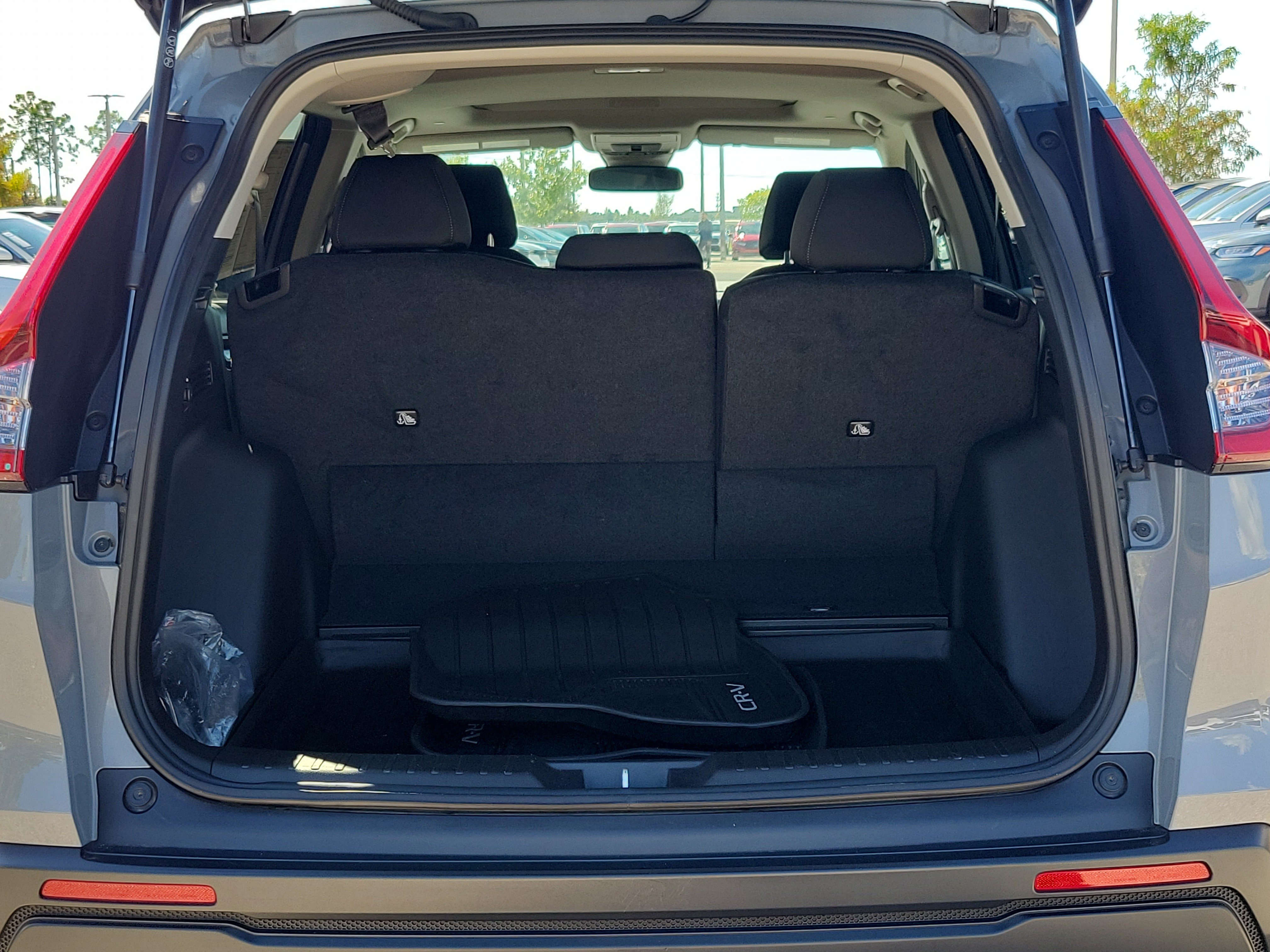 Used 2024 Honda CR-V EX image 9