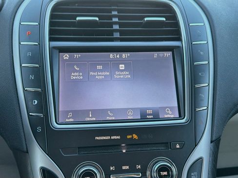 Used 2020 Lincoln Nautilus Reserve w/ Equipment Group 201A FWD image 29