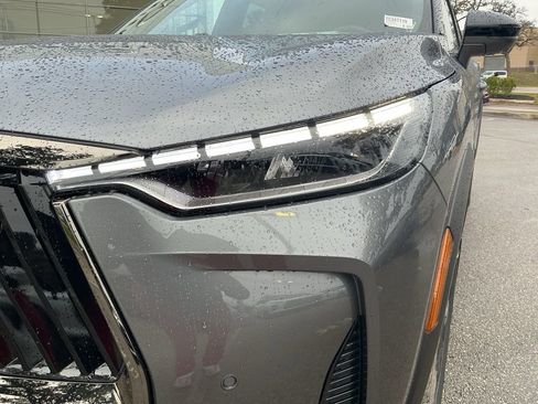 New 2026 INFINITI QX60 Autograph w/ Dark Cargo Package image 10