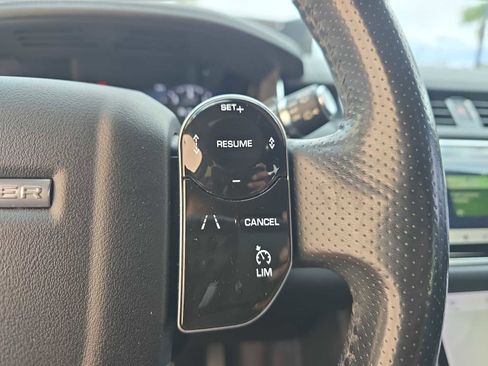 Used 2019 Land Rover Range Rover Sport HSE image 20