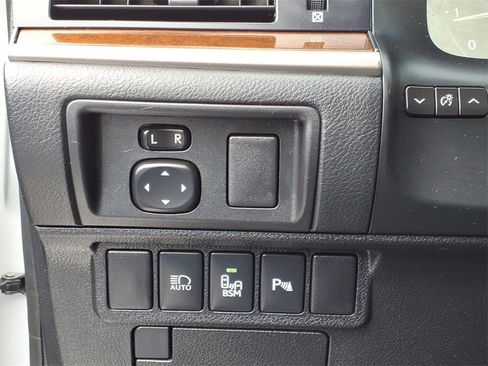 Used 2013 Lexus ES 350 image 22