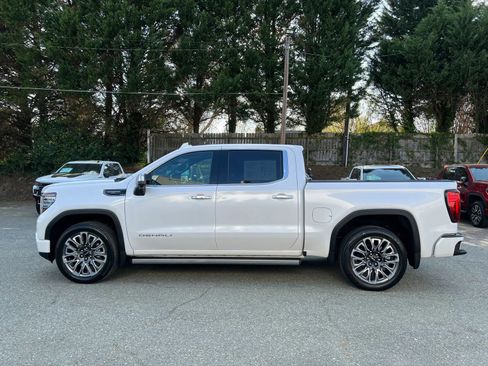 Used 2023 GMC Sierra 1500 Denali Ultimate image 7