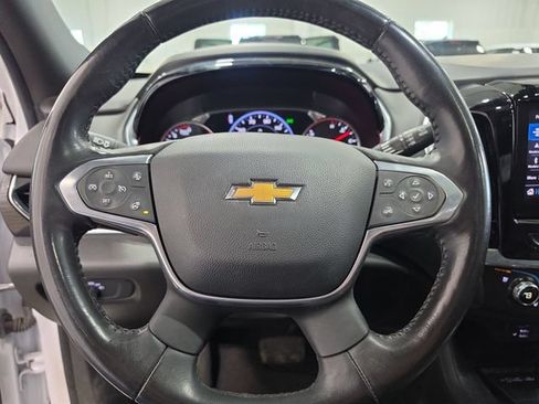 Used 2022 Chevrolet Traverse High Country AWD/4WD image 12