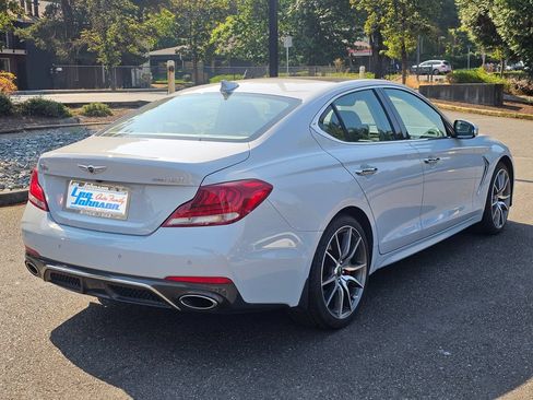 Used 2021 Genesis G70 3.3T AWD/4WD image 5