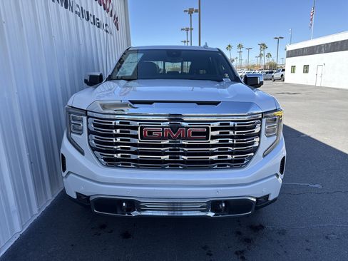 Used 2025 GMC Sierra 1500 Denali w/ Denali Reserve Package image 4