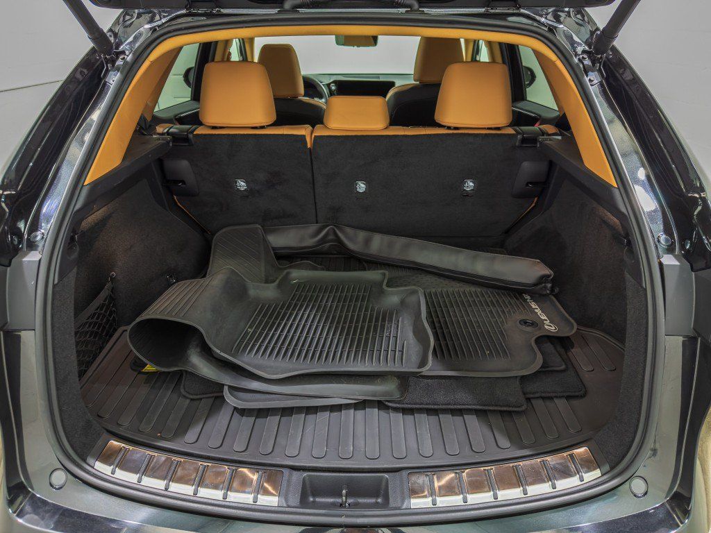 Used 2025 Lexus NX 350 AWD w/ Accessory Package (2T) image 9