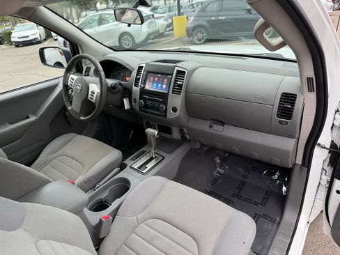 Used 2019 Nissan Frontier S image 15