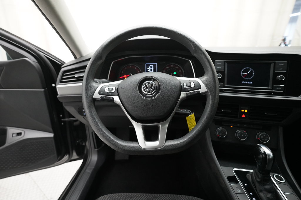 Used 2019 Volkswagen Jetta S FWD image 4