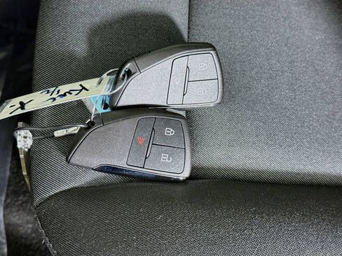 Used 2026 Chevrolet Colorado Trail Boss AWD/4WD image 30