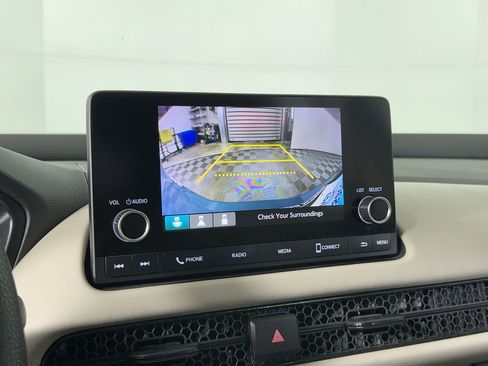 Used 2024 Honda HR-V LX image 23