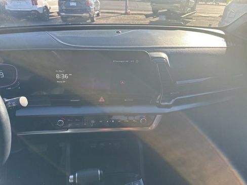 Used 2024 Kia Sportage EX image 26