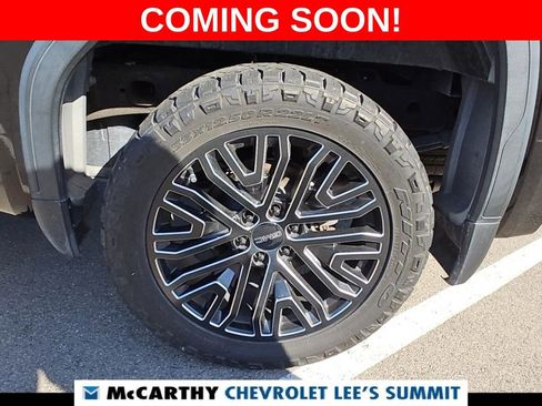 Used 2022 GMC Sierra 1500 Denali Ultimate AWD/4WD image 5