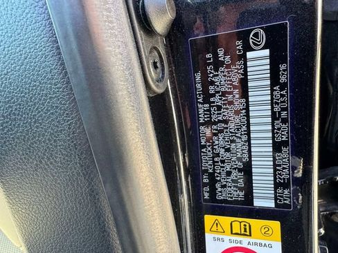 Used 2019 Lexus ES 350 w/ Premium Package FWD image 25