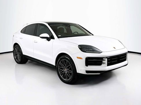 New 2026 Porsche Cayenne Coupe image 7