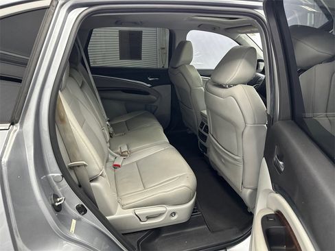 Used 2017 Acura MDX SH-AWD w/ Technology Package image 17