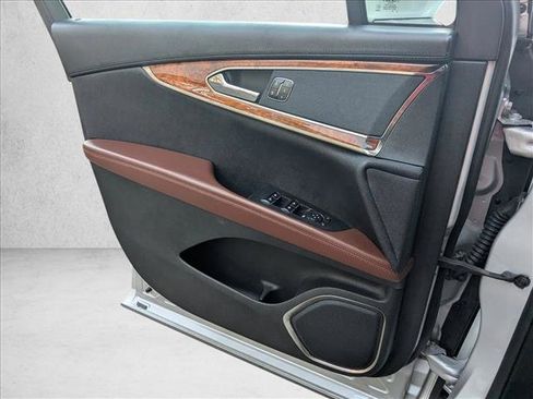 Used 2018 Lincoln MKX Reserve w/ Cargo Utility Package image 14