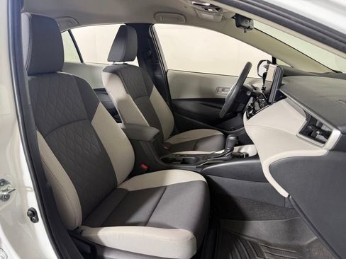 Used 2023 Toyota Corolla LE FWD image 25