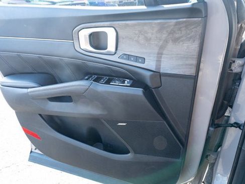 Used 2025 Kia Sorento SX Prestige AWD/4WD image 27